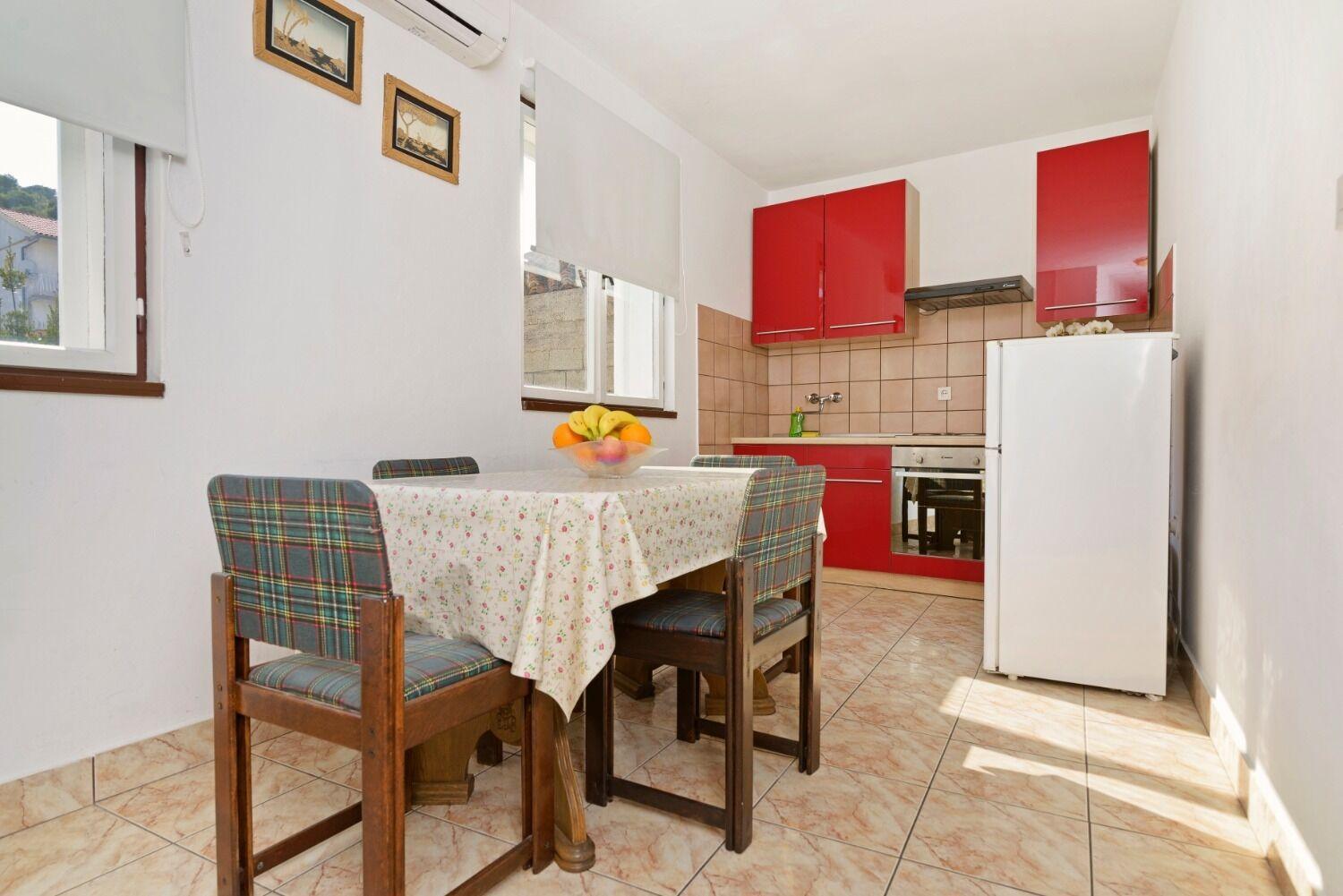 Apartments Ive - With Sea View Tisno Exterior foto